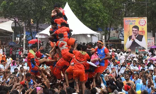 Maharashtra : सरकार ने गोकुलाष्टमी समारोह से पहले 1.5 लाख गोविंदाओं के लिए बीमा को मंजूरी दी