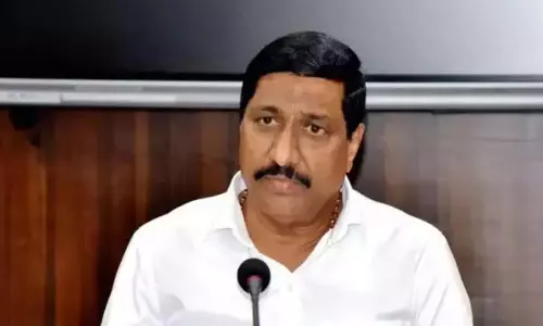 मंत्री ने कहा- Jagan को सार्वजनिक रूप से आने का कोई नैतिक अधिकार नहीं