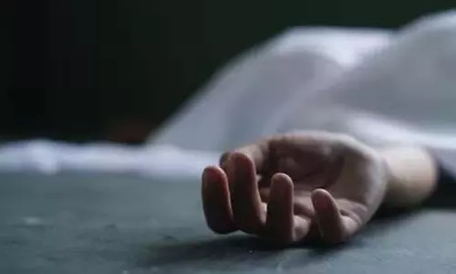 IIT बॉम्बे का छात्र परिसर में मृत मिला, आत्महत्या का संदेह IIT बॉम्बे का छात्र परिसर में मृत मिला, आत्महत्या का संदेह