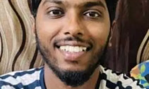 ऑनर किलिंग: कविन का शव परिवार को सौंपा गया ऑनर किलिंग: कविन का शव परिवार को सौंपा गया