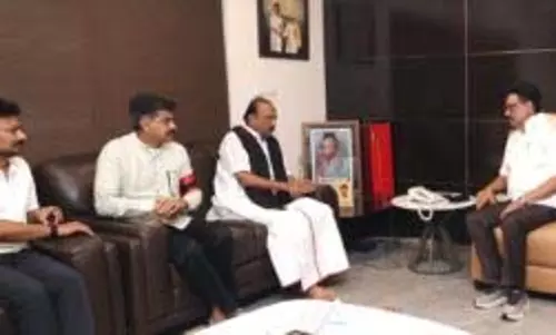 वाइको ने स्टालिन से मुलाकात की, गठबंधन सरकार की चर्चा को खारिज किया वाइको ने स्टालिन से मुलाकात की, गठबंधन सरकार की चर्चा को खारिज किया
