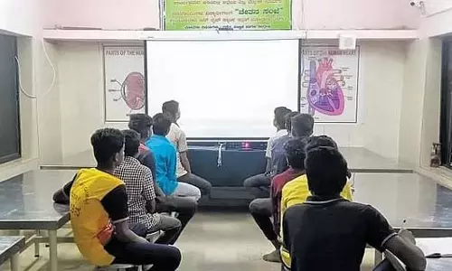 70% से अधिक शिक्षक कक्षा में AI उपकरणों का उपयोग करते हैं: सर्वेक्षण 70% से अधिक शिक्षक कक्षा में AI उपकरणों का उपयोग करते हैं: सर्वेक्षण