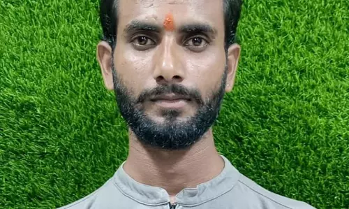 मोहित और गौरव का राष्ट्रीय योगासन खेल स्पर्धा में चयन मोहित और गौरव का राष्ट्रीय योगासन खेल स्पर्धा में चयन