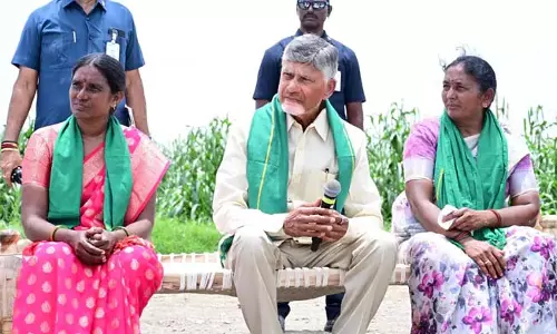 हम किसानों को तकनीक उपलब्ध कराएंगे: CM Chandrababu हम किसानों को तकनीक उपलब्ध कराएंगे: CM Chandrababu