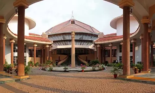Goa विधानसभा ने सरकारी भूमि पर अनधिकृत घरों को नियमित करने के लिए विधेयक पारित किया