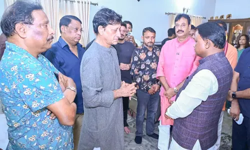 Odisha : अभिनेता से नेता बने सिद्धांत महापात्र शोक संतप्त Odisha : अभिनेता से नेता बने सिद्धांत महापात्र शोक संतप्त