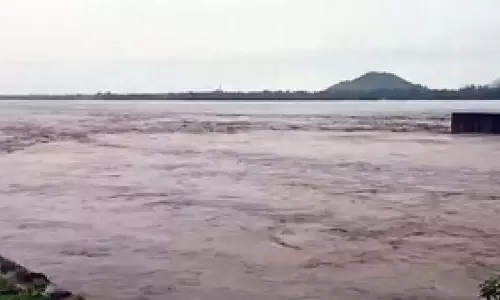 उत्तर प्रदेश में बाढ़ का खतरा, कई नदियां खतरे के निशान से ऊपर
