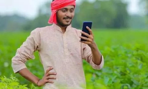 Amravati में आज तीन लाख किसानों के खातों में 2,000 रुपये पहुंचे Amravati में आज तीन लाख किसानों के खातों में 2,000 रुपये पहुंचे