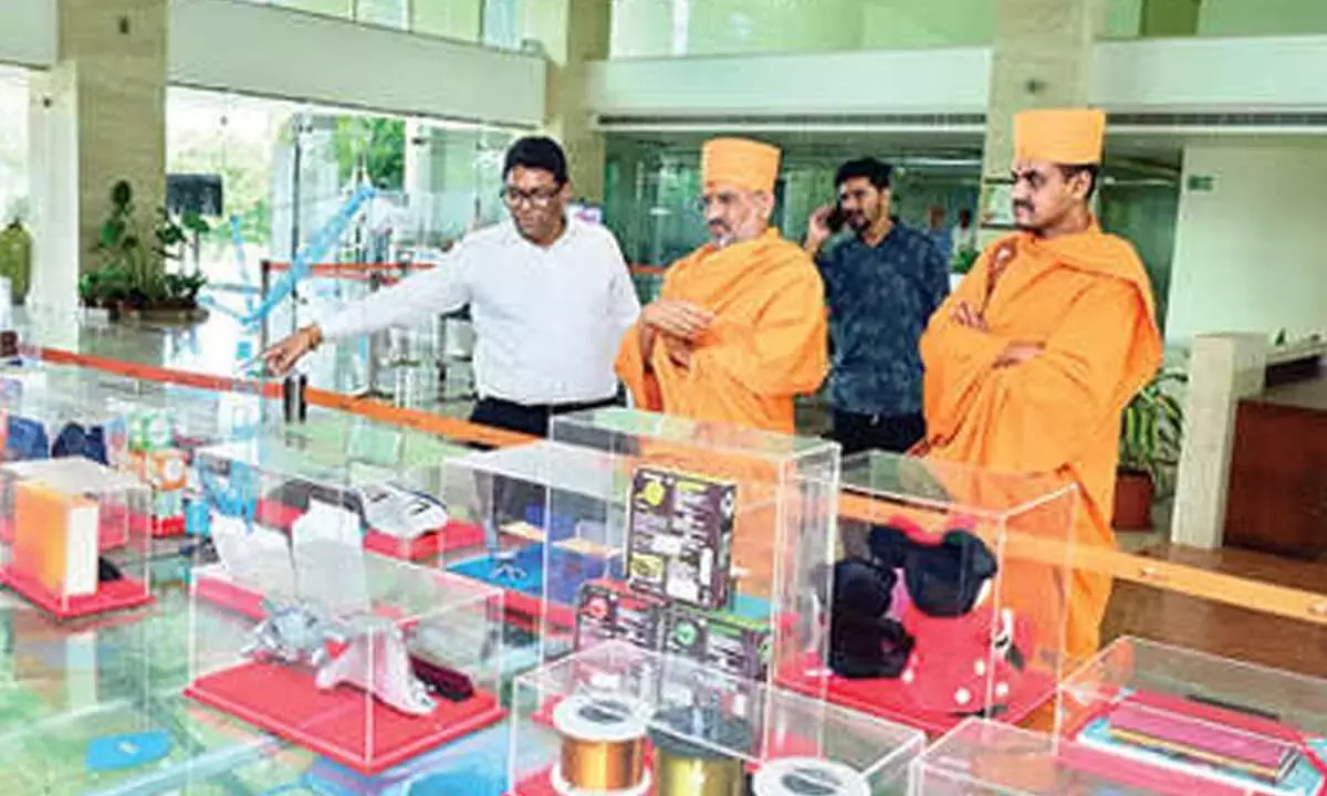 Andhra: अक्षरधाम आध्यात्मिक गुरुओं ने श्री सिटी का दौरा किया