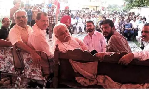 Sadhotra ने राज्य का दर्जा तत्काल बहाल करने की मांग की