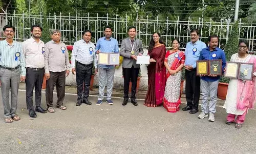 NITI Aayog में नारनूर मंडल को राष्ट्रीय स्तर का स्वर्ण पदक NITI Aayog में नारनूर मंडल को राष्ट्रीय स्तर का स्वर्ण पदक
