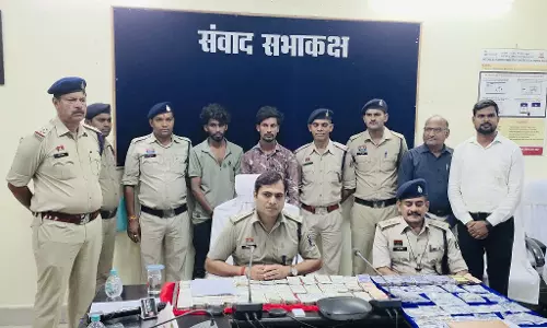 ऑपरेशन बाज के जरिए पेशेवर चोर गिरोह गिरफ्तार, 30 लाख से ज्यादा का माल बरामद ऑपरेशन बाज के जरिए पेशेवर चोर गिरोह गिरफ्तार, 30 लाख से ज्यादा का माल बरामद