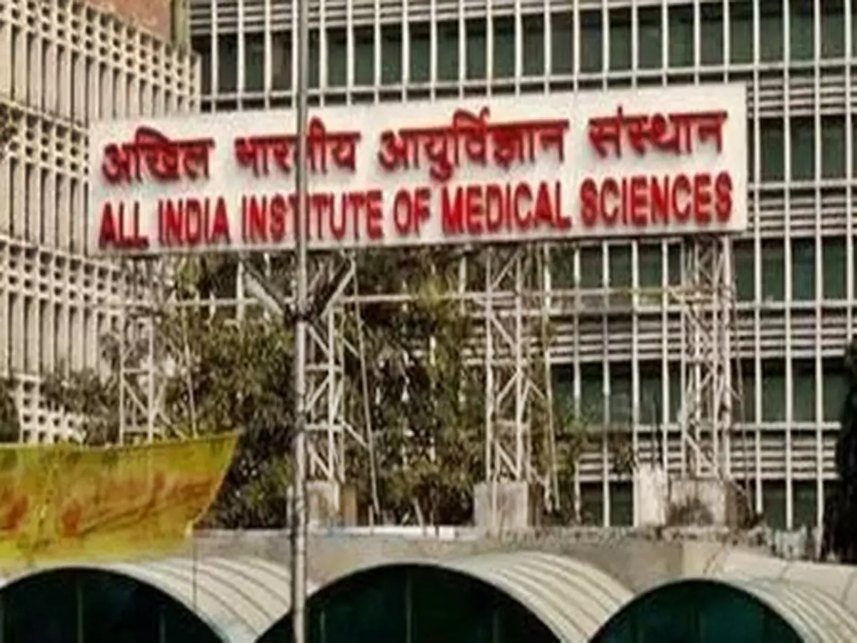 आग के हवाले की गई किशोरी की एम्स में मौत, निकली थी दोस्त से मिलने हुई थी अपहरण आग के हवाले की गई किशोरी की एम्स में मौत, निकली थी दोस्त से मिलने हुई थी अपहरण