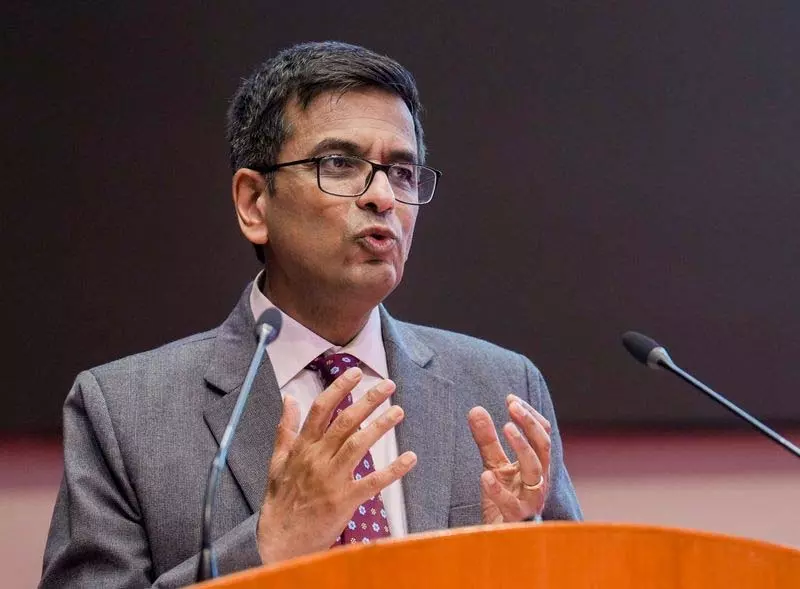 पूर्व CJI चंद्रचूड़ ने सरकारी आवास खाली किया पूर्व CJI चंद्रचूड़ ने सरकारी आवास खाली किया