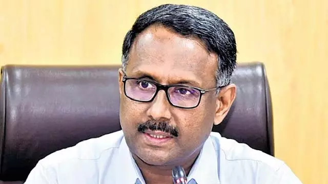 Andhra के शहरी स्थानीय निकायों को राजस्व पर ध्यान केंद्रित करने को कहा गया Andhra के शहरी स्थानीय निकायों को राजस्व पर ध्यान केंद्रित करने को कहा गया