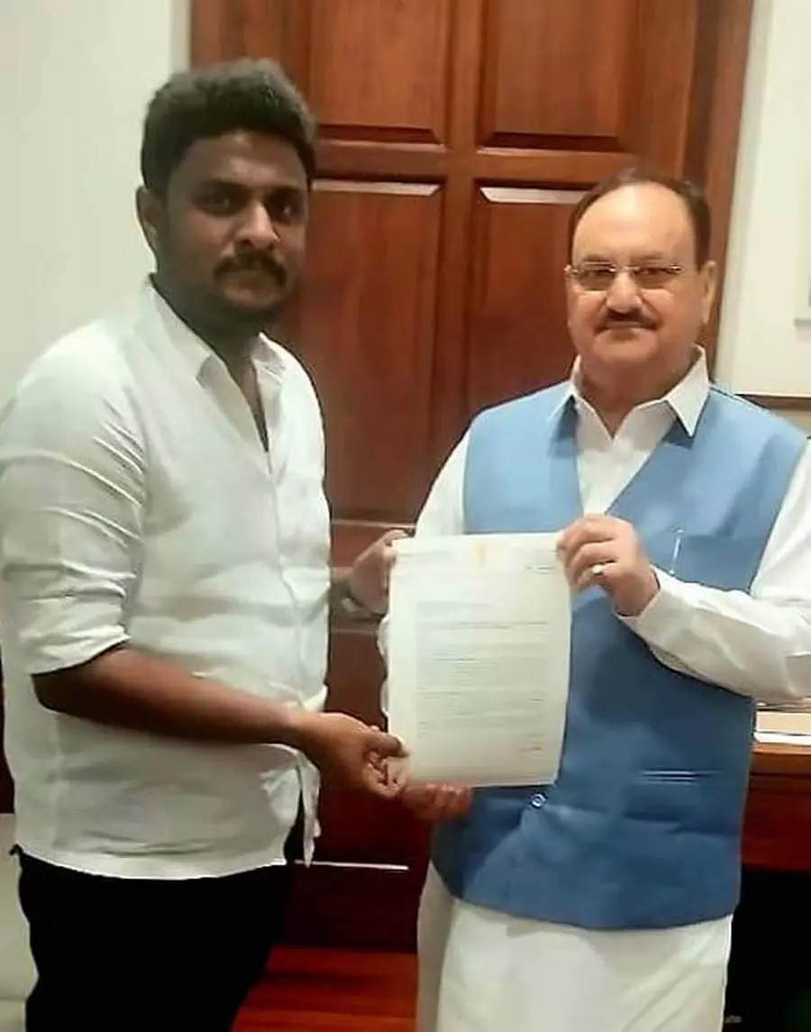 विशेष अध्ययन कराएं: सांसद श्रेयस पटेल ने नड्डा से की अपील विशेष अध्ययन कराएं: सांसद श्रेयस पटेल ने नड्डा से की अपील