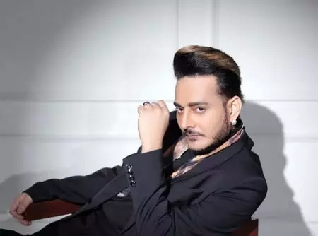 तनिष्क बागची ने फहीम अब्दुल्ला और अरसलान निजामी को दिया सैयारा की सफलता का श्रेय तनिष्क बागची ने फहीम अब्दुल्ला और अरसलान निजामी को दिया सैयारा की सफलता का श्रेय
