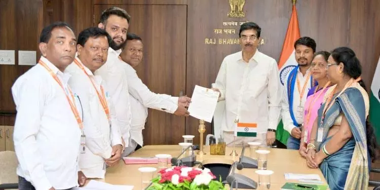 कांग्रेस ने मंत्री पात्रा को हटाने की मांग की, आदिवासी मुद्दों को उठाया कांग्रेस ने मंत्री पात्रा को हटाने की मांग की, आदिवासी मुद्दों को उठाया