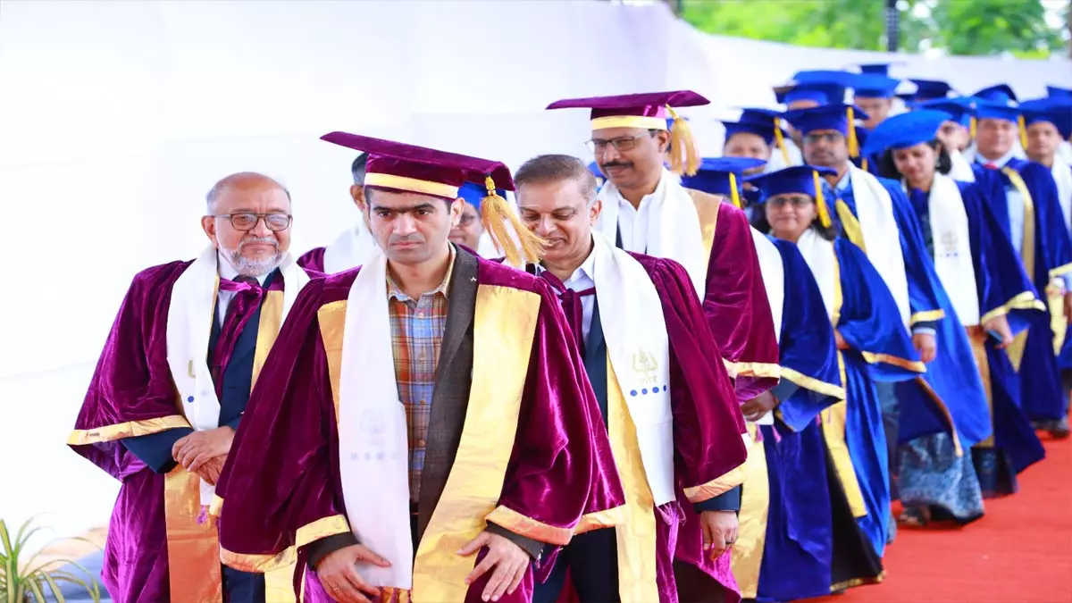 बिट्स पिलानी, हैदराबाद परिसर दीक्षांत समारोह बिट्स पिलानी, हैदराबाद परिसर दीक्षांत समारोह