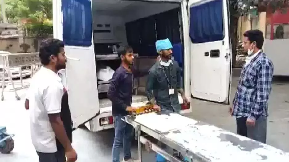 नाबालिग को जलाने का मामला, मृतका का शव आज लाया जाएगा पुरी नाबालिग को जलाने का मामला, मृतका का शव आज लाया जाएगा पुरी
