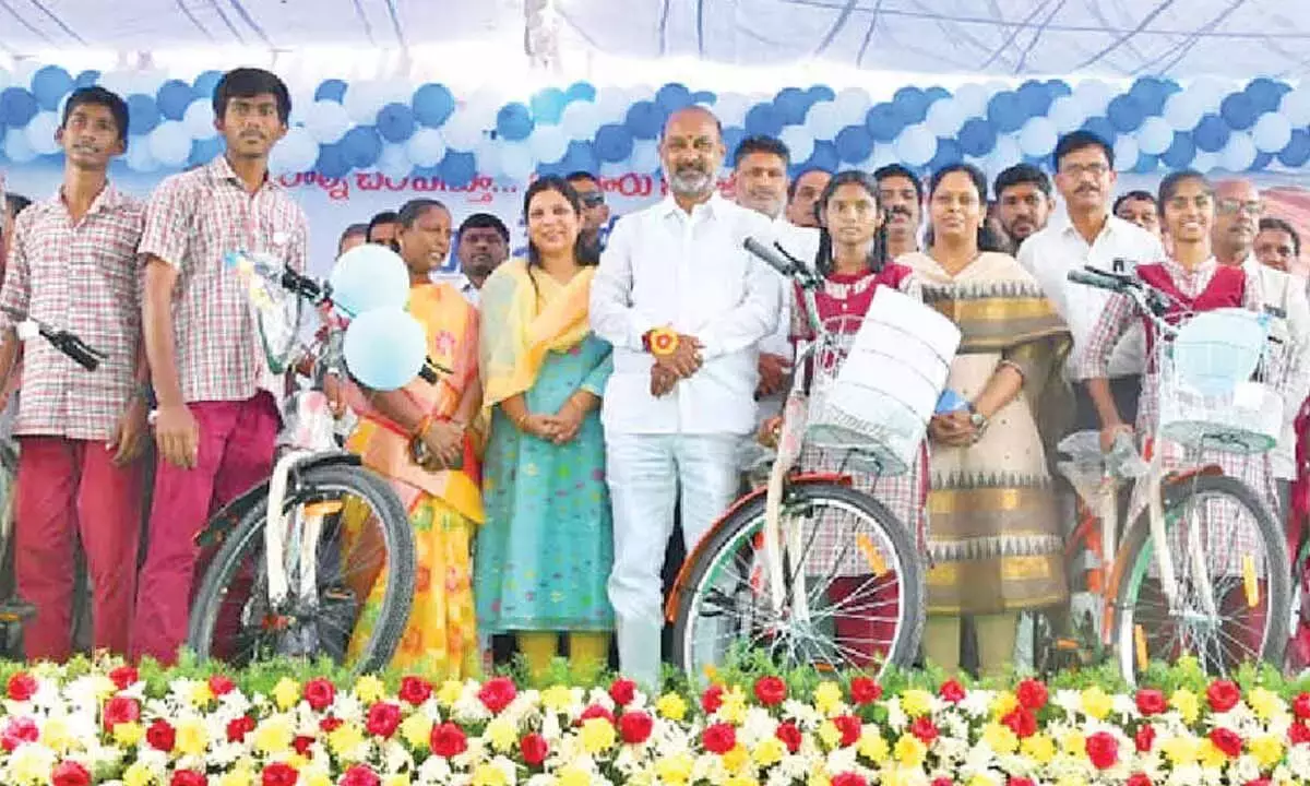 भाजपा में नेता व्यक्तिगत निर्णय नहीं लेते : बंदी भाजपा में नेता व्यक्तिगत निर्णय नहीं लेते : बंदी