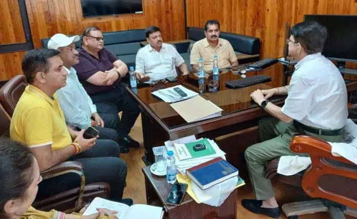 JCCI प्रतिनिधिमंडल ने राज्य कर आयुक्त से मुलाकात की JCCI प्रतिनिधिमंडल ने राज्य कर आयुक्त से मुलाकात की