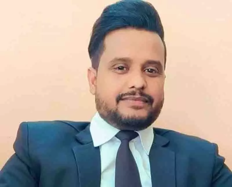 Amritsar: गोली लगने से घायल वकील की मौत, जिला बार एसोसिएशन विरोध प्रदर्शन करेगा Amritsar: गोली लगने से घायल वकील की मौत, जिला बार एसोसिएशन विरोध प्रदर्शन करेगा