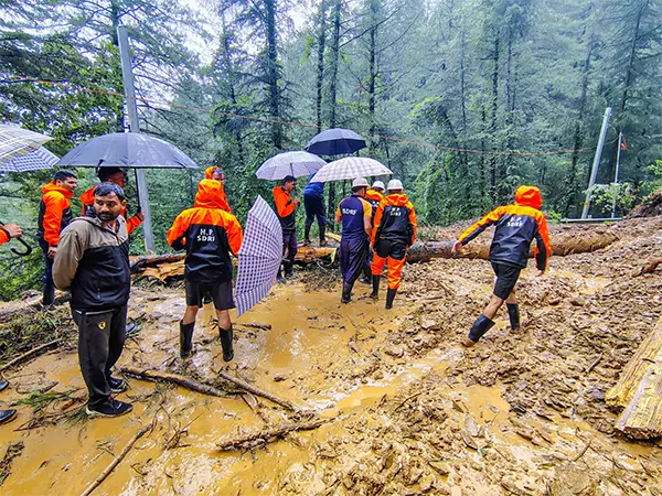हिमाचल प्रदेश में मानसून के कहर से 179 लोगों की मौत, मंडी, कुल्लू और चंबा जिले सबसे ज्यादा प्रभावित हिमाचल प्रदेश में मानसून के कहर से 179 लोगों की मौत, मंडी, कुल्लू और चंबा जिले सबसे ज्यादा प्रभावित