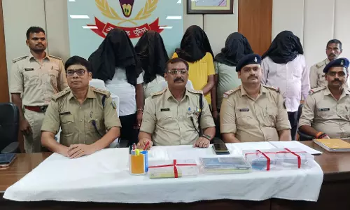 मानव तस्करी गिरोह का पर्दाफाश, 6 अपराधी गिरफ्तार मानव तस्करी गिरोह का पर्दाफाश, 6 अपराधी गिरफ्तार
