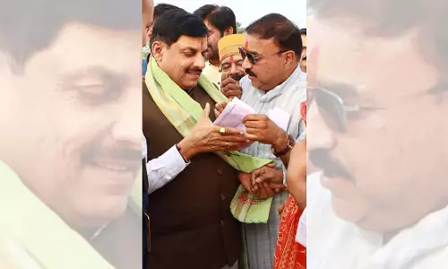 उज्जैन MIC सदस्य ने CM से इंदौर रोड को टोल फ्री करने का आग्रह किया