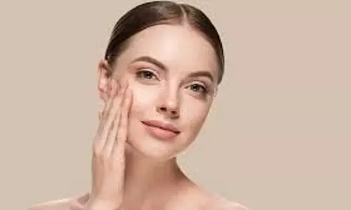 Skin Care: चेहरे का प्राकृतिक निखार रहेगा बरकरार, रोजाना करें ये पांच काम