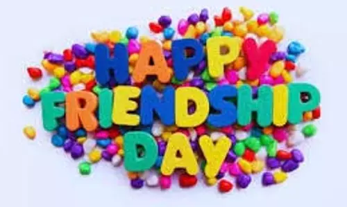 Happy Friendship Day 2025 Wishes: फ्रेंडशिप डे पर अपने दोस्तों को भेजें ये मैसेज