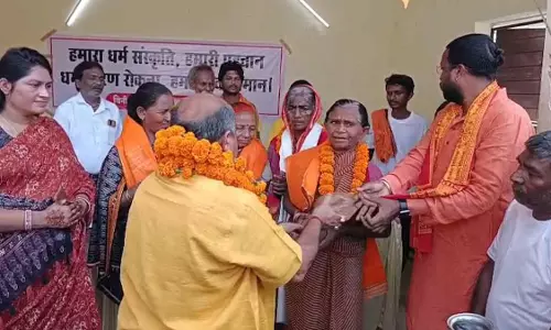 रायपुर : धर्मांतरण कर चुकी 4 महिलाओं ने की हिन्दू धर्म में वापसी