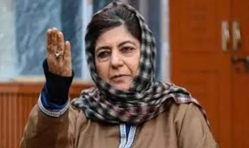 महबूबा ने BJP से J&K समाधान के लिए पीडीपी के गठबंधन एजेंडा का अध्ययन करने को कहा महबूबा ने BJP से J&K समाधान के लिए पीडीपी के गठबंधन एजेंडा का अध्ययन करने को कहा