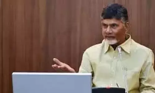 महिलाओं के अपमान और आपराधिक गतिविधियों के लिए मुख्यमंत्री ने YSRC की आलोचना की महिलाओं के अपमान और आपराधिक गतिविधियों के लिए मुख्यमंत्री ने YSRC की आलोचना की