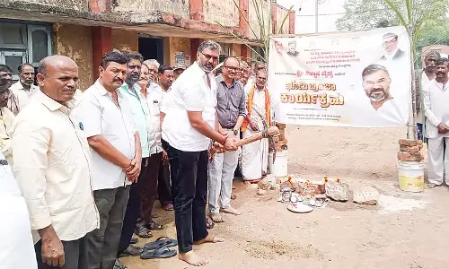 सवदत्ती येल्लम्मा मंदिर के लिए ₹215.37 करोड़: विधायक विश्वास वैद्य सवदत्ती येल्लम्मा मंदिर के लिए ₹215.37 करोड़: विधायक विश्वास वैद्य