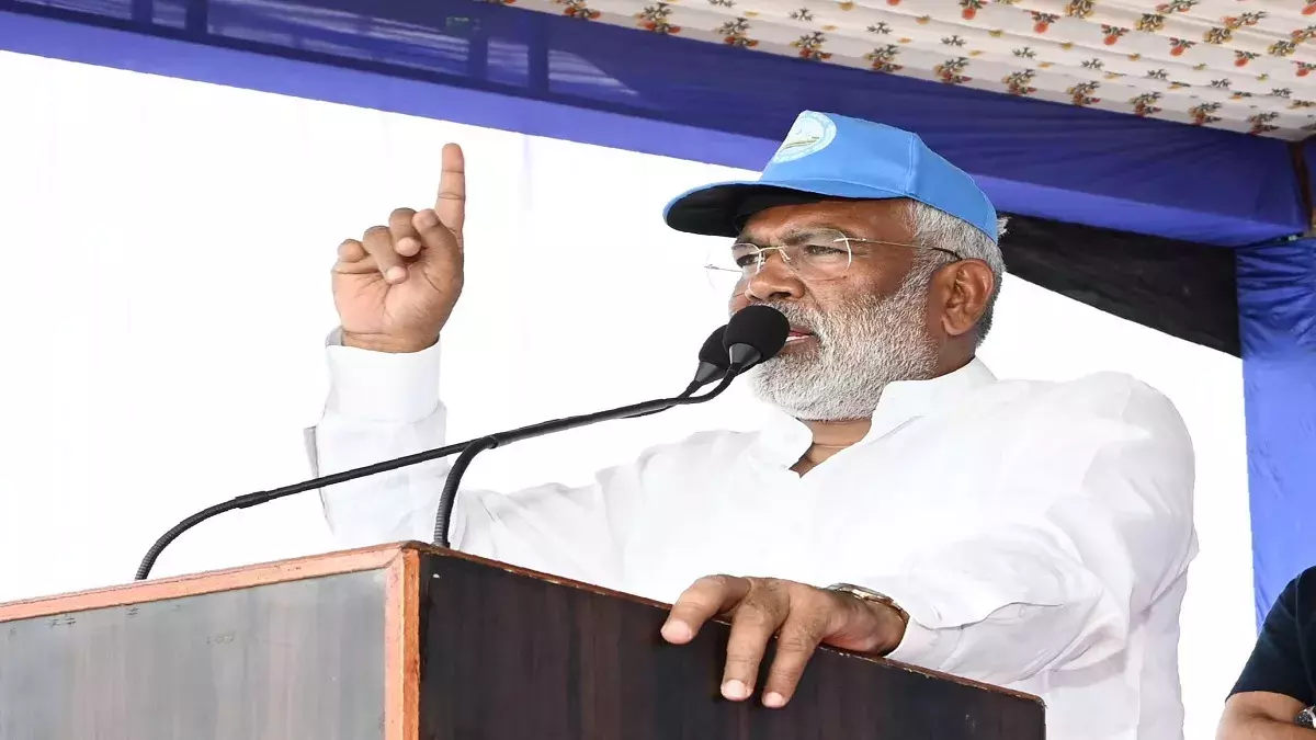 Auraiya: बाढ़ का जायजा लेंगे जल शक्ति मंत्री स्वतंत्र देव सिंह Auraiya: बाढ़ का जायजा लेंगे जल शक्ति मंत्री स्वतंत्र देव सिंह