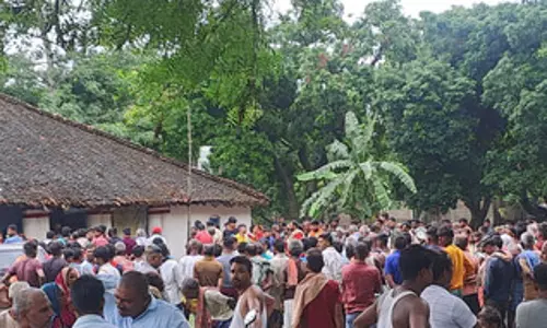 महंत की हत्या, ग्रामीणों में आक्रोश