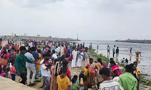 Tamil Nadu : पूमपुहार संगमथुराई में आदिपेरुक्कु उत्सव