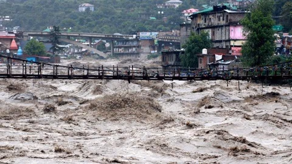 Shimla: हिमाचल प्रदेश में भारी बारिश का ऑरेंज अलर्ट