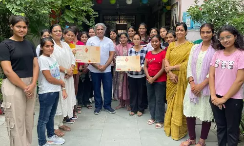 इस राखी पर बहनों ने भाइयों से अपशब्दों का प्रयोग न करने का आह्वान किया इस राखी पर बहनों ने भाइयों से अपशब्दों का प्रयोग न करने का आह्वान किया