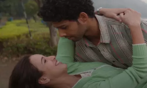 Dhadak2  दिन 2 भारत बॉक्स ऑफिस