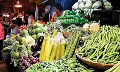 Auraiya: अब सुधरेगी बाबरपुर सब्जी मंडी की स्थिति, राहत की उम्मीद जगी