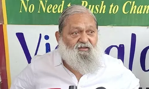 विज ने अंबाला कैंट में रिंग रोड के किनारे नए एचएसवीपी सेक्टरों की मांग की