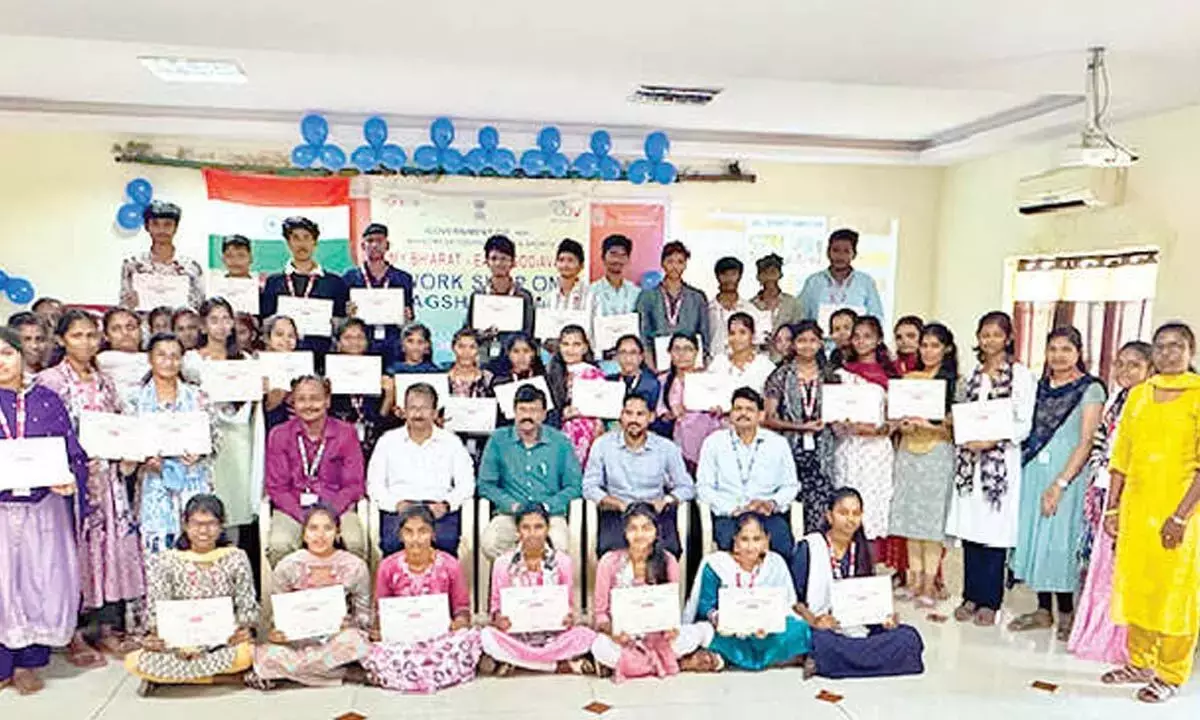 Andhra: केंद्र सरकार की योजनाओं पर जागरूकता कार्यशाला आयोजित