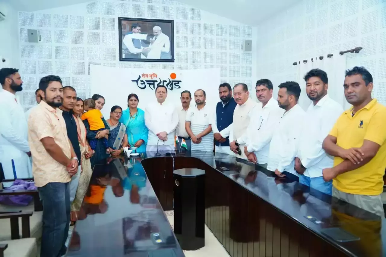 Rudrapur: मुख्यमंत्री धामी से मिले रुद्रपुर के जनप्रतिनिधि Rudrapur: मुख्यमंत्री धामी से मिले रुद्रपुर के जनप्रतिनिधि