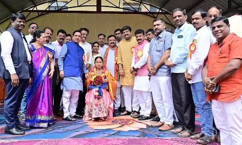 प्रतिभाओं के लिए निवेश और रोजगार: केंद्रीय मंत्री प्रल्हाद जोशी