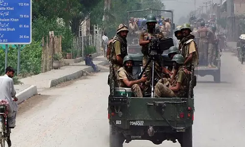 खैबर पख्तूनख्वा में पाकिस्तान की दोहरी रणनीति: शांति मार्च कुचला, आतंकवादियों से सलाह