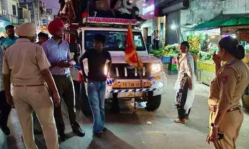 Ludhiana: जिला प्रशासन ने यात्रियों की अवैध ढुलाई पर कार्रवाई की
