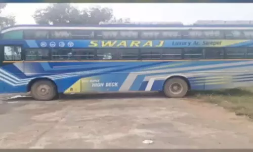 निजी बस ऑपरेटर पर चला प्रशासन का डंडा, ₹12.92 लाख का फाइन